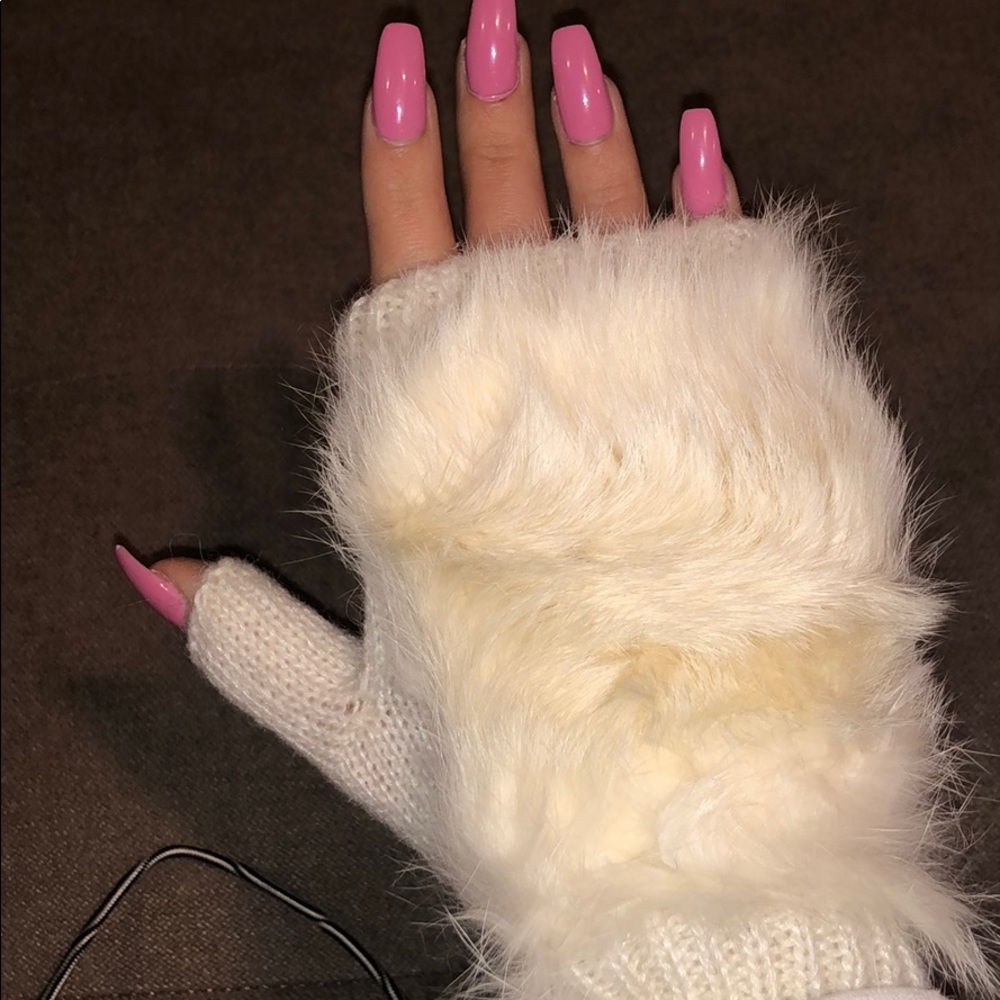 White Fur Fingerless Mittens